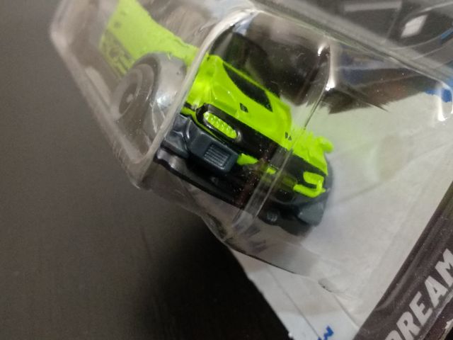 Hot Wheels Mazda MX-5 Miata