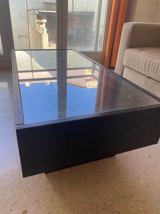 Mesa auxiliar cristal y madera negra