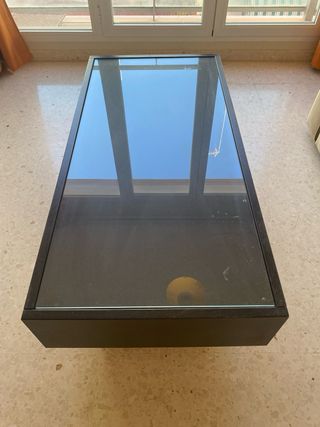Mesa auxiliar cristal y madera negra