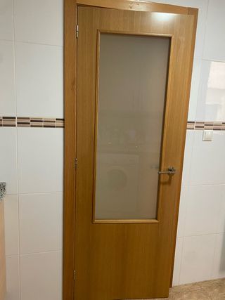 Dos puertas de madera