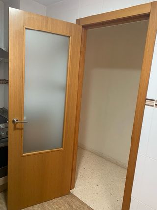 Dos puertas de madera