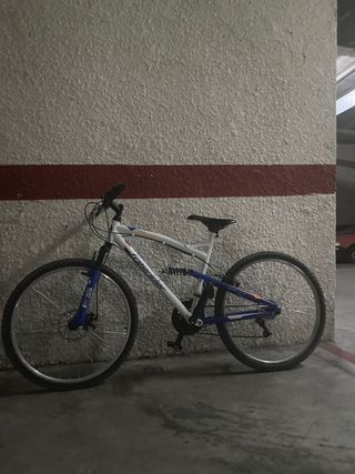 Bicicleta de Montaña Doble Suspensión