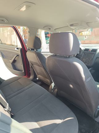 Volkswagen Golf V