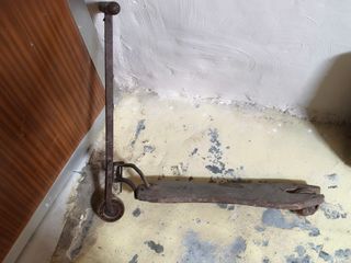 Patinete de madera antiguo