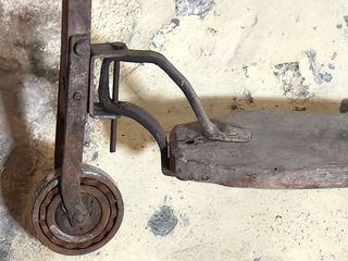 Patinete de madera antiguo