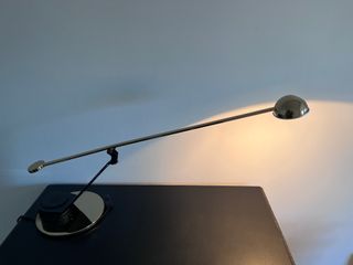 Lámpara de escritorio Fase Metal Dorada
