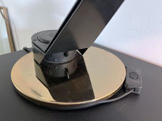 Lámpara de escritorio Fase Metal Dorada