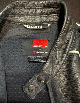 Chaqueta Moto piel Ducati Dainese Talla 50
