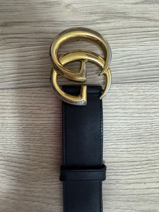 Cinturón Gucci Negro y Dorado