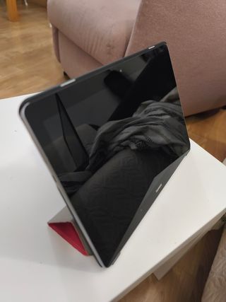 Tablet Huawei sin uso. Incluye funda rosa.