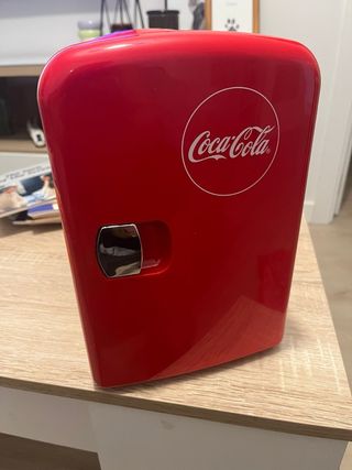 Nevera Coca-Cola Roja