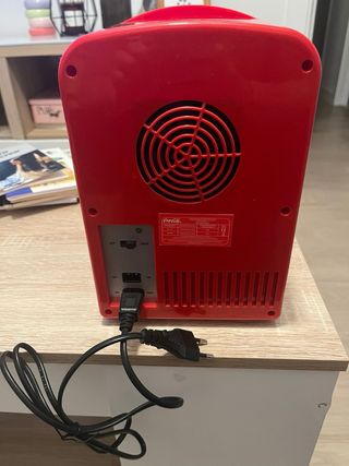 Nevera Coca-Cola Roja