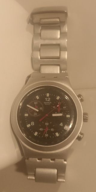 Reloj Swatch Irony Cronógrafo Negro/Plateado