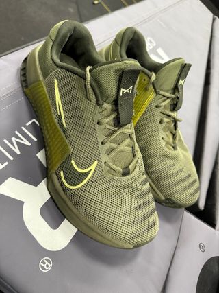 Nike Metcon 9 Verde Oliva
