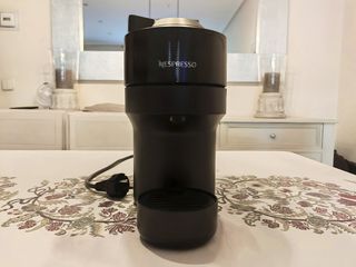 Cafetera Nespresso Vertuo Pop Negra a estrenar