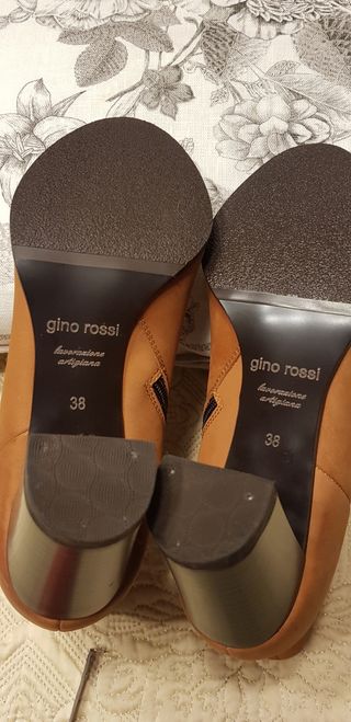 Botines tacon Gino Rossi marrones