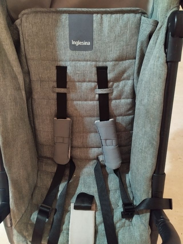 Carro de bebé Inglesina gris