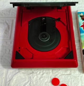 Consola Wii Mini Roja + Juego + extras