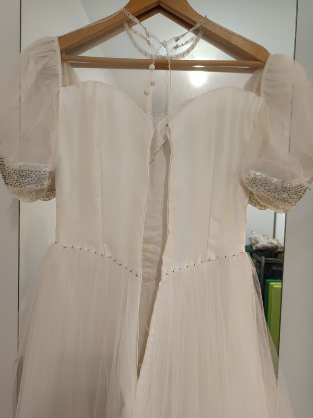 Vestido tul rosado y lentejuelas