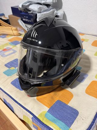 Casco MT Helmets Modular con intercomunicador 