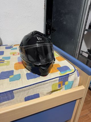 Casco MT Helmets Modular con intercomunicador 