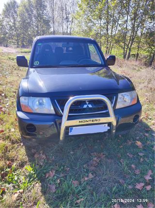 Mitsubishi Montero 2006