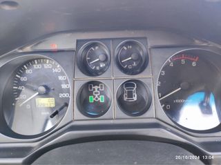 Mitsubishi Montero 2006