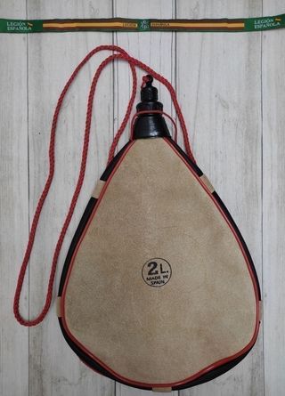 OFERTA: BOTA DE VINO SERRAJE 2L LEGION + REGALO PU
