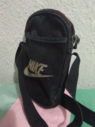 Bolso Nike Negro Pequeño