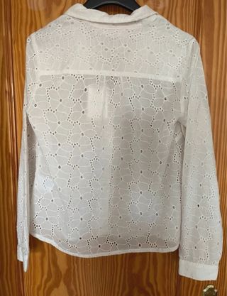Camisa Indi & Cold blanca bordada Talla XS