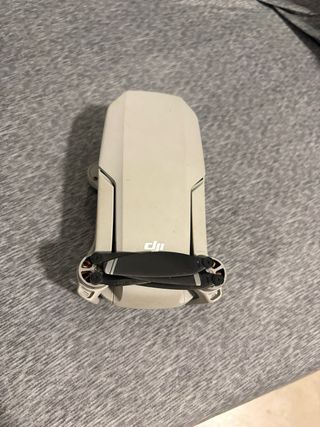 Dron DJI mini