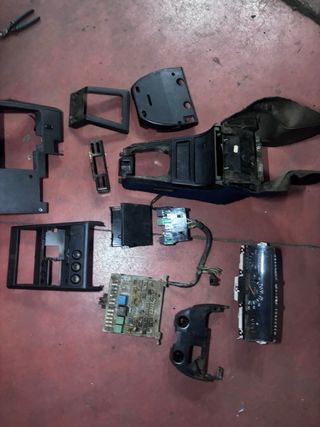 Despiece Plásticos Peugeot 205