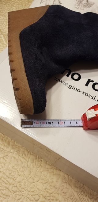 Botines cuña azul marino Gino Rossi