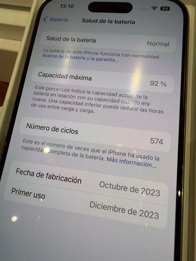 iPhone 15 Pro Gris (estado impecable) + funda