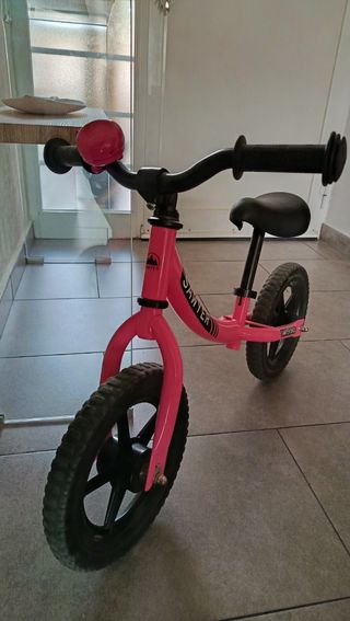 Bicicleta infantil Sawyer rosa