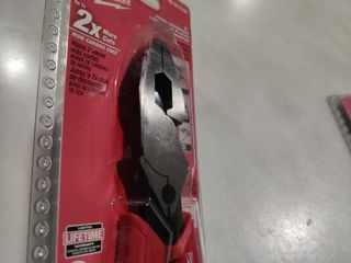 Milwaukee Alicates Eléctricos y Cortantes