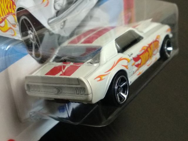 Hot Wheels '67 Ford Mustang Coupe