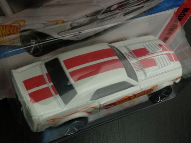 Hot Wheels '67 Ford Mustang Coupe