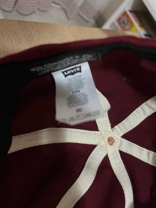 Cappello Levi's rosso