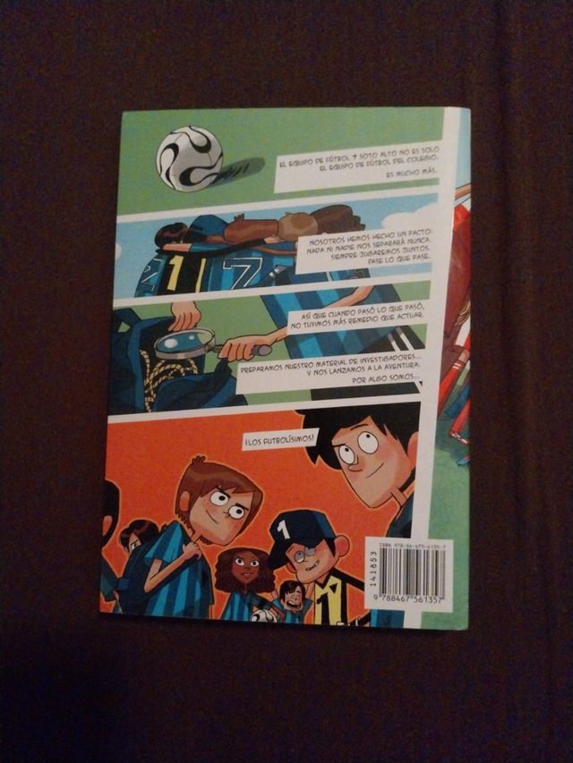 Los Futbolísimos 1: El misterio de los árbitros...