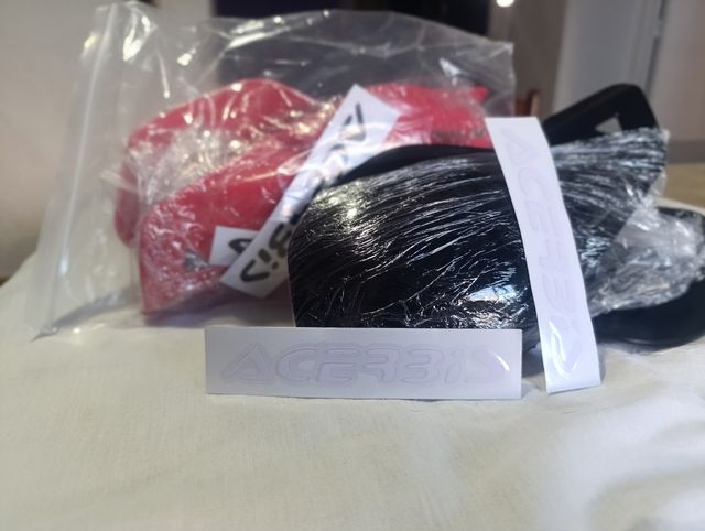 Cubremanos Acerbis cubre manetas