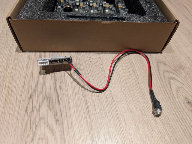 Placa Turing Pi 2 y módulos RK1