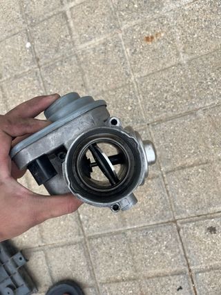 Válvula EGR VW Passat B6 2.0 TDI