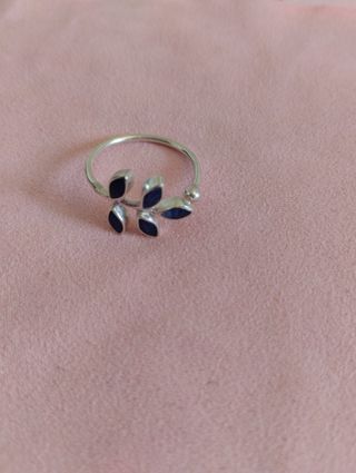 Anillo mariposa, anillo gato, anillo espiga