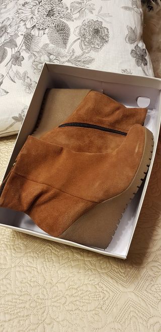 Botines cuña marrón Gino Rossi