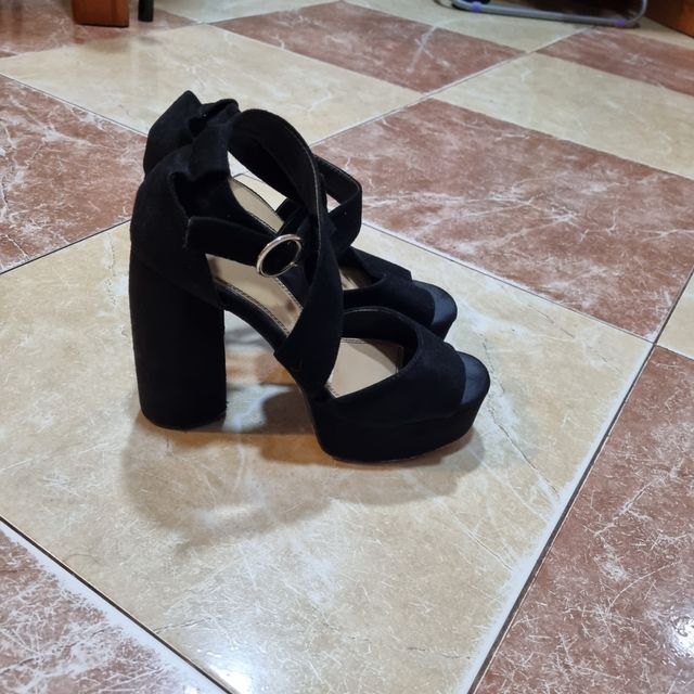 Zapatos  negros