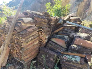 Tejas antiguas de barro