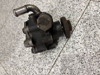 Bomba de dirección hidráulica