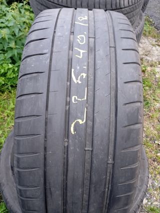 Neumático de segunda mano