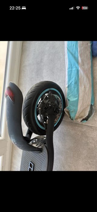Cargador Patinete Eléctrico Cecotec Bongo